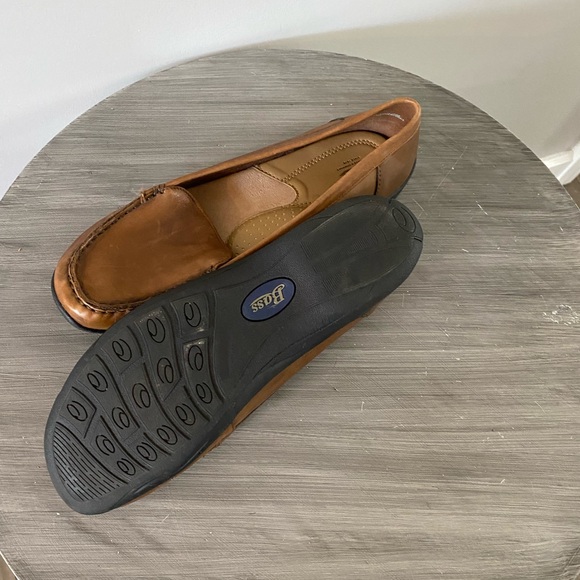 LADIES BASS SLIP ON LEATHER LOAFER - Picture 4 of 6